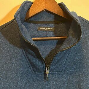 Banana Republic quarter zip fleece sweater Sz S